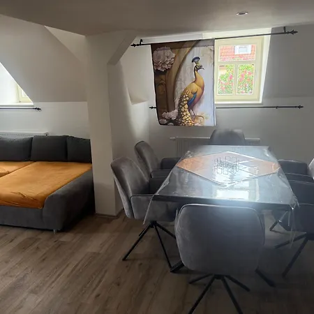 Ferienwohnung Vierjahreszeiten アパート