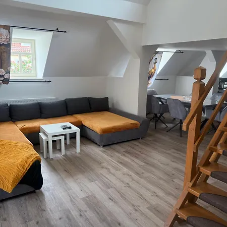 Ferienwohnung Vierjahreszeiten * バート・ランゲンザルツァ